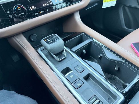 Used 2025 Nissan Pathfinder Platinum w/ Cargo Package FWD image 23