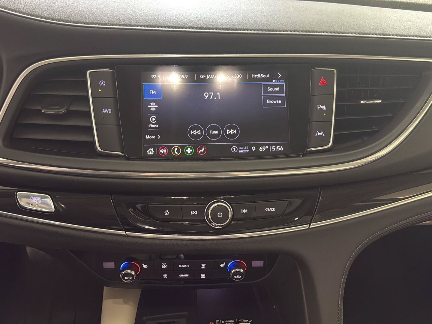 Certified 2024 Buick Enclave Essence w/ Experience Buick Package AWD/4WD image 23