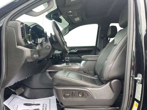 Used 2024 Chevrolet Silverado 1500 LTZ AWD/4WD image 13