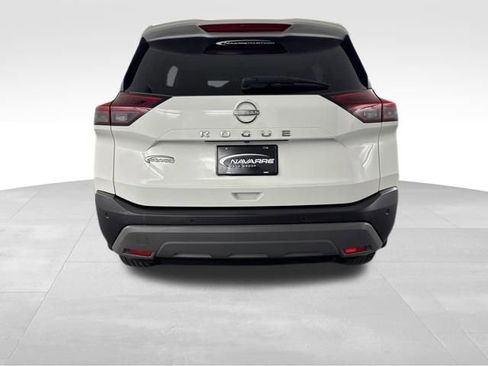 Used 2023 Nissan Rogue S FWD image 9