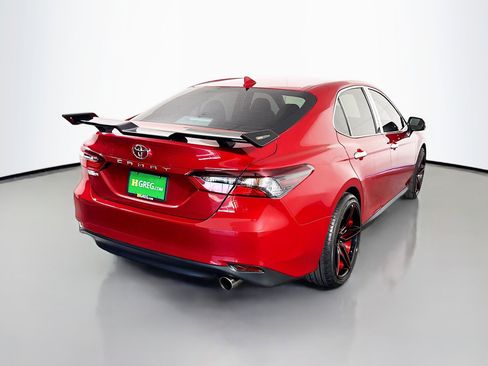 Used 2024 Toyota Camry LE image 10