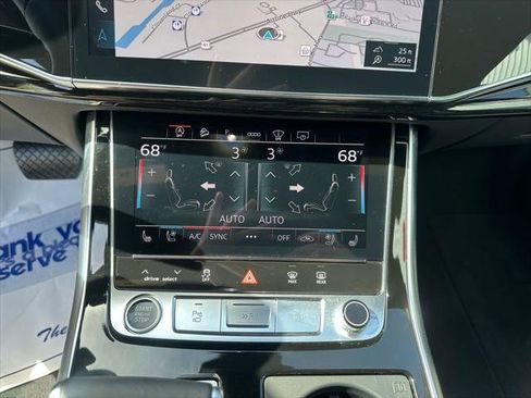 Certified 2025 Audi Q8 Prestige AWD/4WD image 21