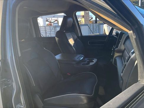 Used 2020 RAM 2500 Laramie image 10