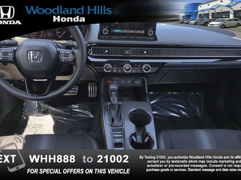 Used 2025 Honda Civic Sport image 19