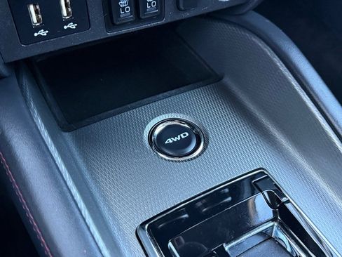 Used 2024 Mitsubishi Outlander Sport SE image 29