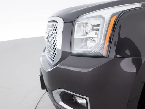 Used 2015 GMC Yukon Denali w/ Touring Package image 15