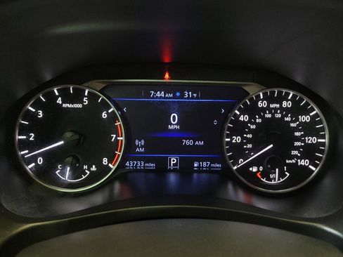 Used 2021 Nissan Altima 2.5 SR w/ SR Premium Package image 23