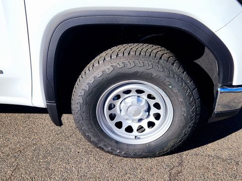 New 2026 GMC Sierra 1500 Pro w/ Pro Value Package image 9