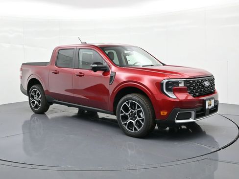 New 2026 Ford Maverick Lariat image 4