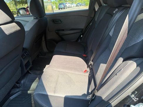 Used 2021 Nissan Rogue S FWD image 10