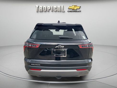New 2027 Chevrolet Equinox LT FWD image 4