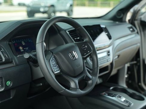 Used 2022 Honda Pilot Sport image 28
