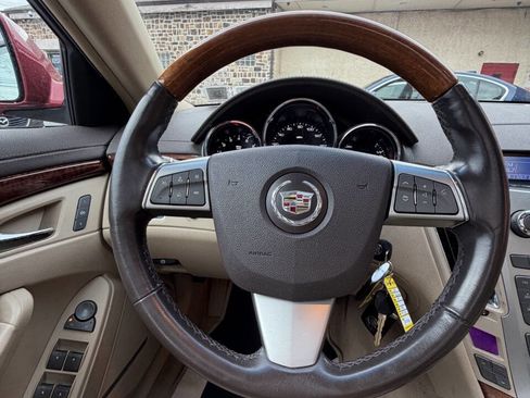 Used 2011 Cadillac CTS Luxury image 38