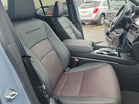 Used 2025 Honda Ridgeline Black Edition image 31