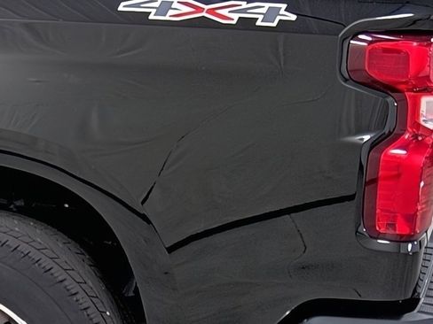 Used 2021 Chevrolet Silverado 1500 LT image 10