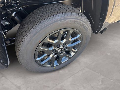 New 2026 Toyota Tundra Platinum AWD/4WD image 14