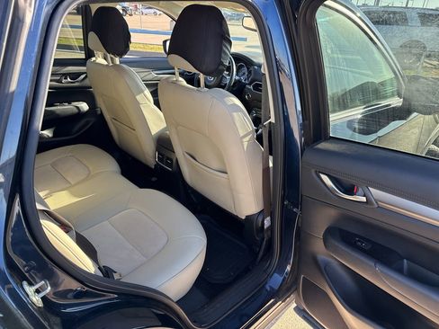 Used 2019 MAZDA CX-5 Touring image 13