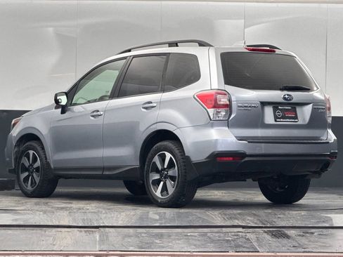 Used 2017 Subaru Forester 2.5i w/ Alloy Wheel Package image 5