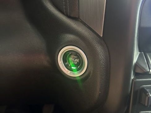 Used 2022 GMC Sierra 2500 Denali image 31