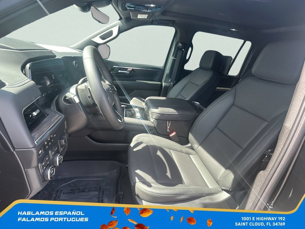 New 2026 Chevrolet Suburban Z71 w/ Z71 Off-Road Package AWD/4WD image 11
