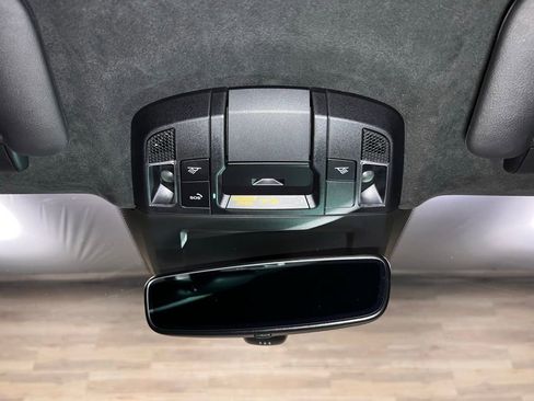 Used 2021 Porsche 911 Turbo S image 28