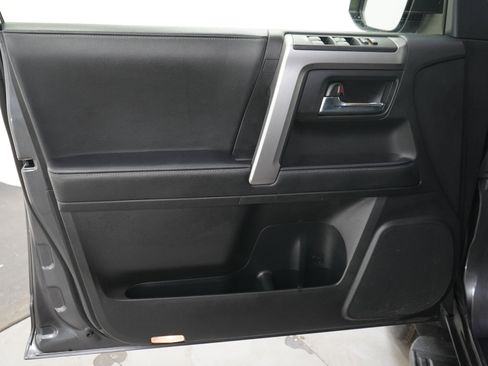 Used 2023 Toyota 4Runner SR5 Premium AWD/4WD image 21