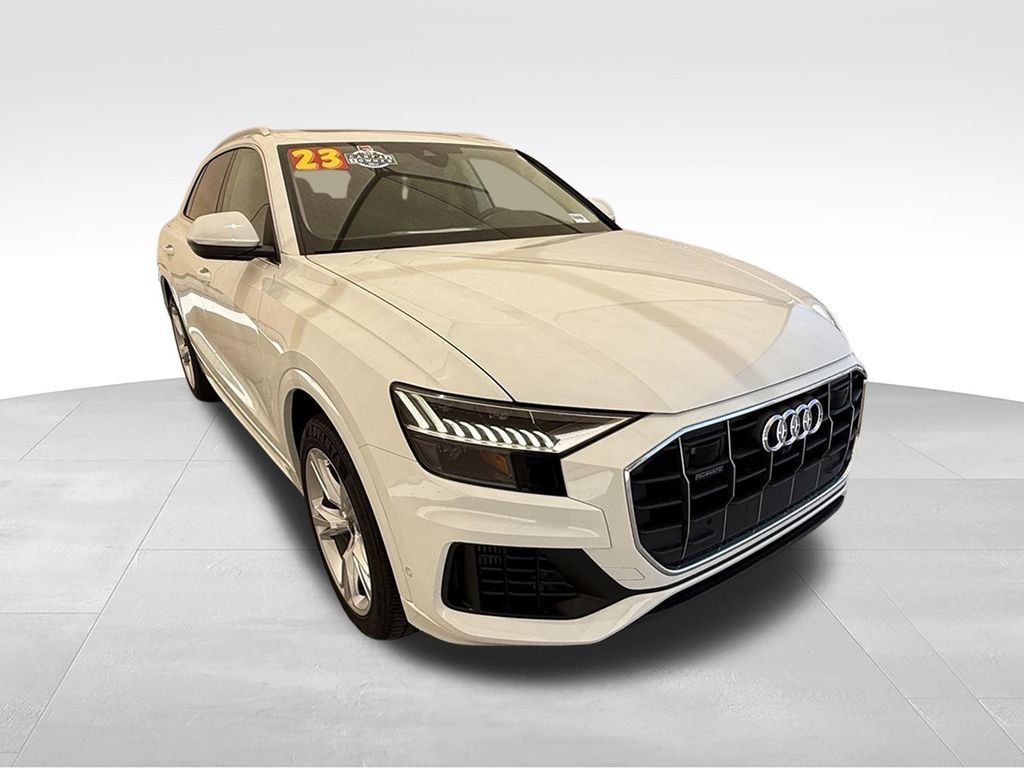 Used 2023 Audi Q8 Premium Plus w/ Premium Plus Package AWD/4WD image 6