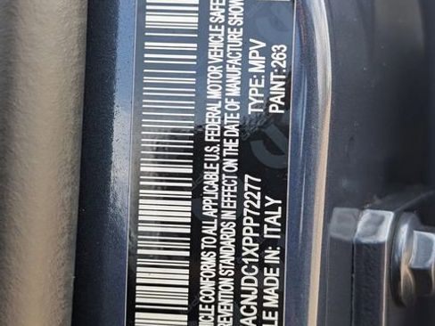 Used 2023 Jeep Renegade Trailhawk image 30