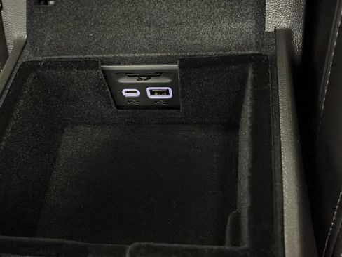 Used 2023 Cadillac XT5 Premium Luxury AWD/4WD image 33