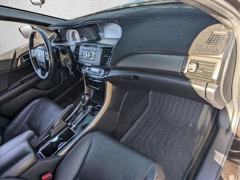 Certified 2017 Honda Accord Sport Special Edition image 19