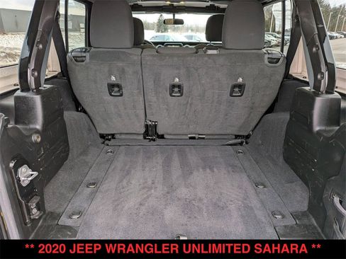 Used 2020 Jeep Wrangler Unlimited Sahara image 25