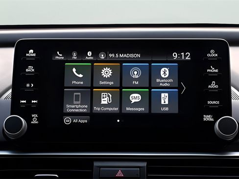 Used 2018 Honda Accord Sport image 16