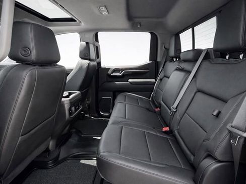 Used 2024 Chevrolet Silverado 1500 RST w/ Convenience Package II image 15