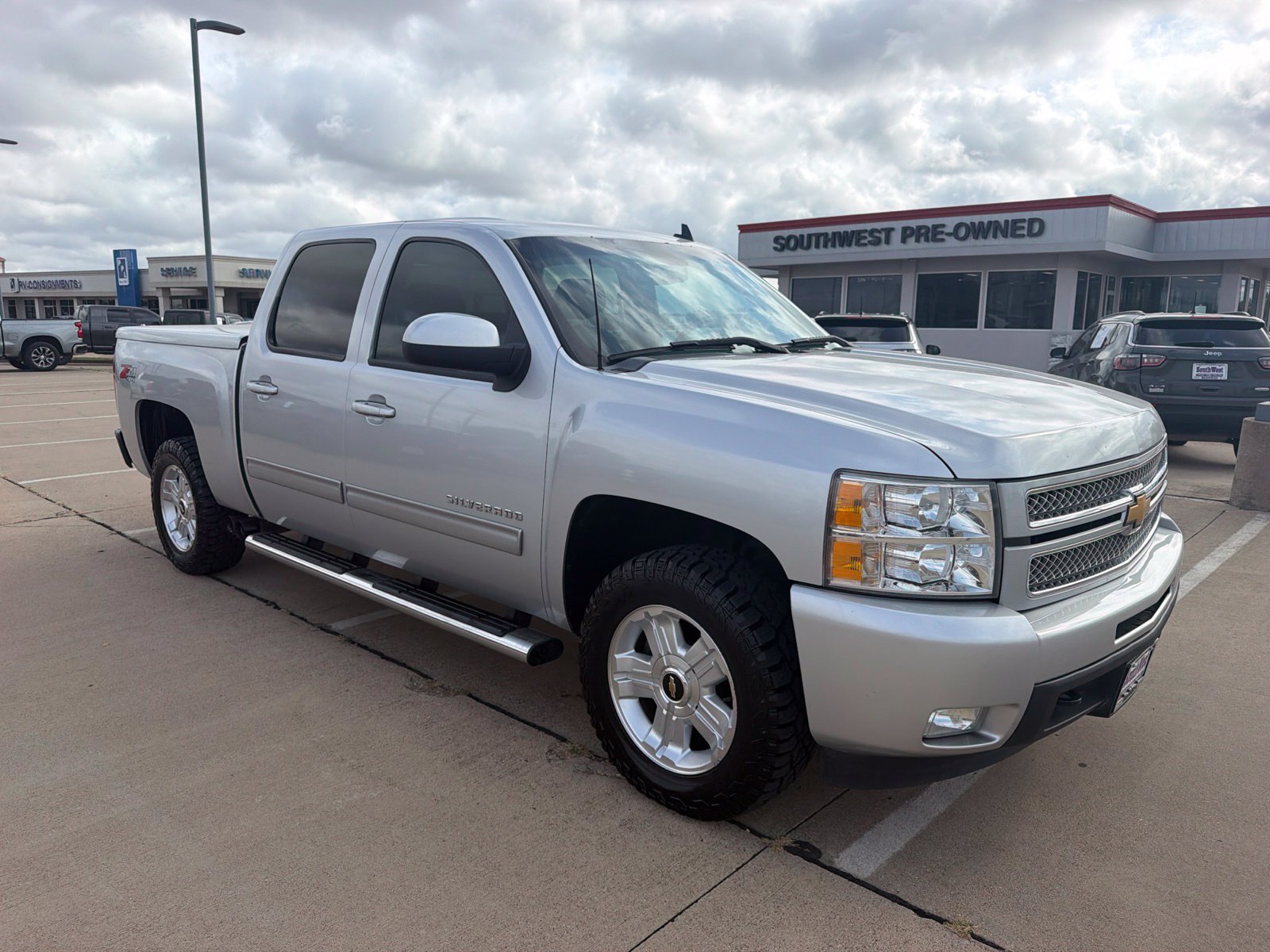 Used 2013 Chevrolet Silverado 1500 LTZ w/ LTZ Plus Package AWD/4WD image 3