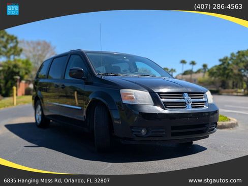 Used 2009 Dodge Grand Caravan SXT image 7