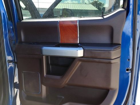 Used 2022 Ford F350 King Ranch w/ Chrome Package image 21