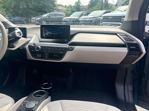 Used 2017 BMW i3 w/ Range Extender RWD image 21