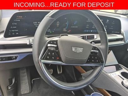 Used 2026 Cadillac Vistiq Premium Luxury
