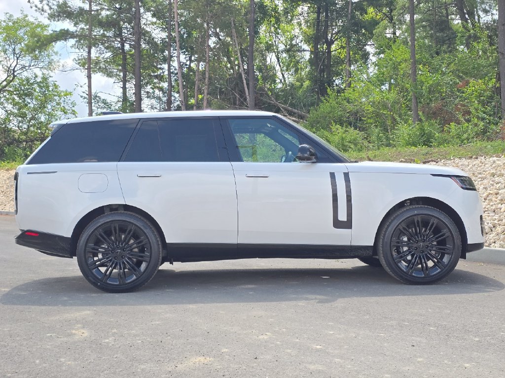 New 2026 Land Rover Range Rover SE AWD/4WD image 7
