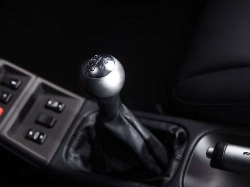 Used 1998 Porsche 911 Carrera S image 6