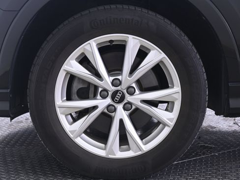 Used 2021 Audi Q3 2.0T Premium w/ Convenience Package AWD/4WD image 11