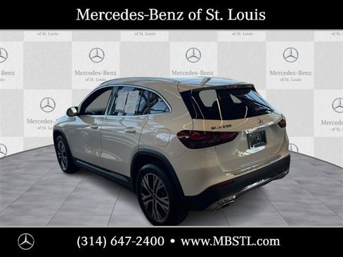 Certified 2025 Mercedes-Benz GLA 250 4MATIC image 3