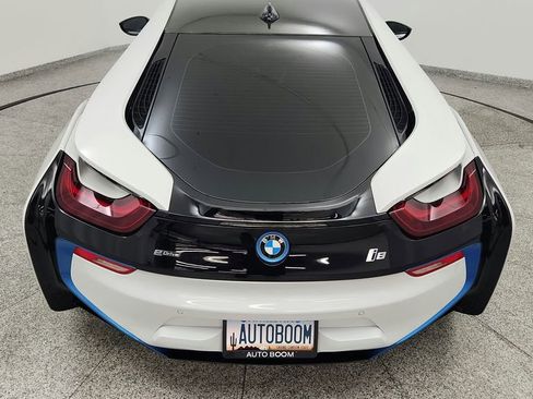 Used 2015 BMW i8 AWD/4WD image 25