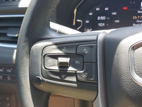 Used 2023 GMC Yukon XL Denali AWD/4WD image 21