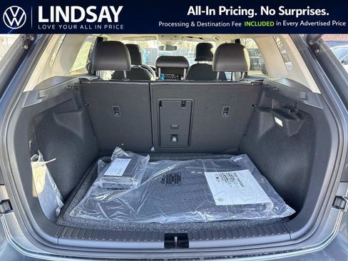 New 2026 Volkswagen Taos SEL AWD/4WD image 11