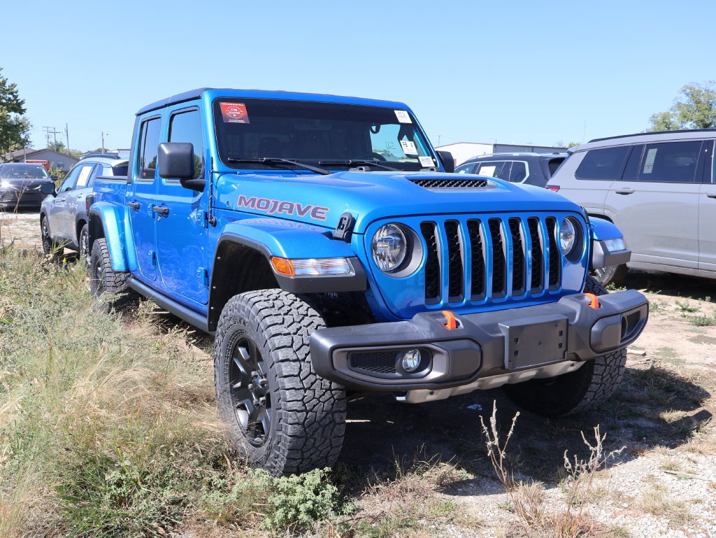 Used 2022 Jeep Gladiator Mojave w/ Trailer Tow Package AWD/4WD image 10