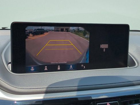 Used 2023 Acura MDX FWD w/ Technology Package image 18