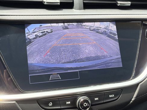Used 2023 Buick Encore GX Select w/ Sport Touring Package FWD image 14