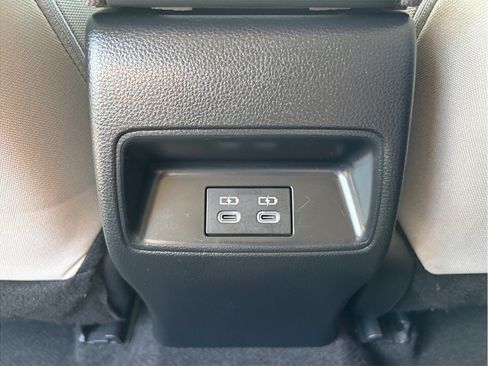 Used 2024 Toyota Corolla LE FWD image 29