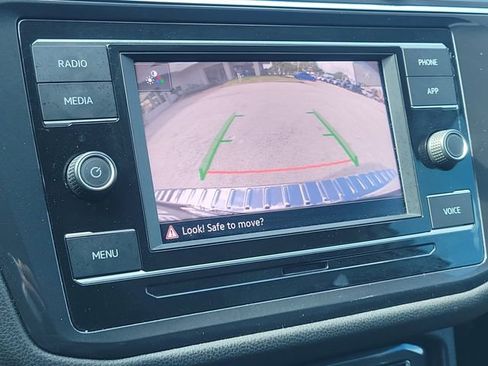 Used 2023 Volkswagen Tiguan S FWD image 28